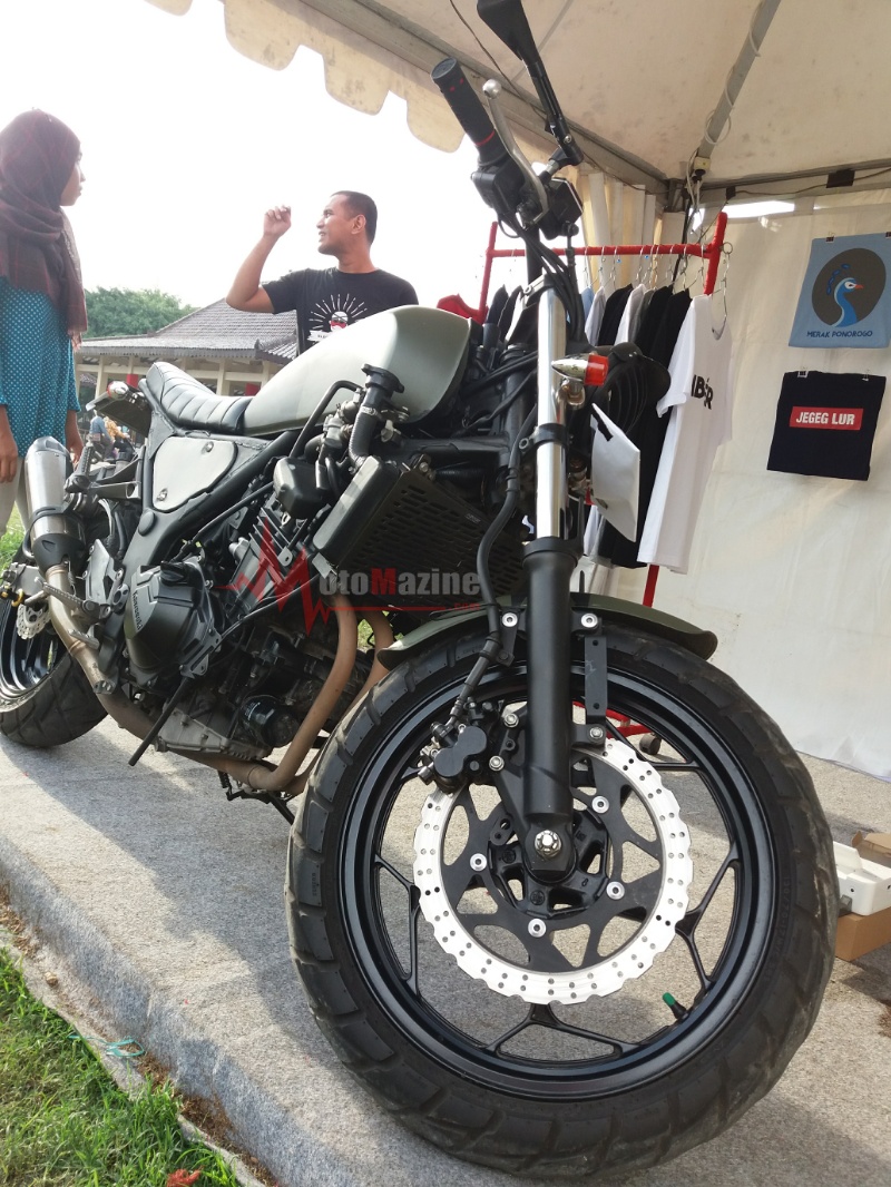 Modifikasi Kawasaki Z250 2014 Ala Cafe Biker Berikut Mungkin Bisa
